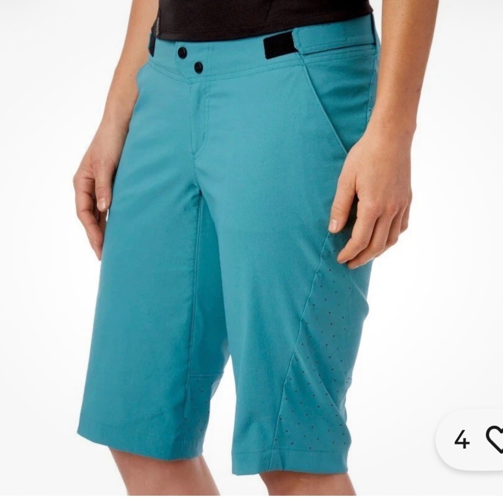Giro Teal Women's Cycling Shorts with Vent Panels